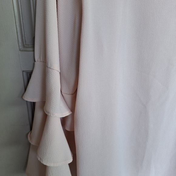 Calvin Klein Pullover SzL Ruffle Sleeve Pale Pink Poly/Spandex Round Neck Fem - Picture 10 of 10